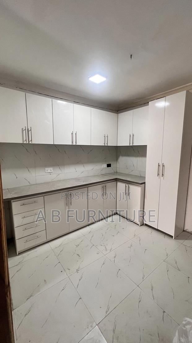 Affordable Kitchen Set · Photo 2