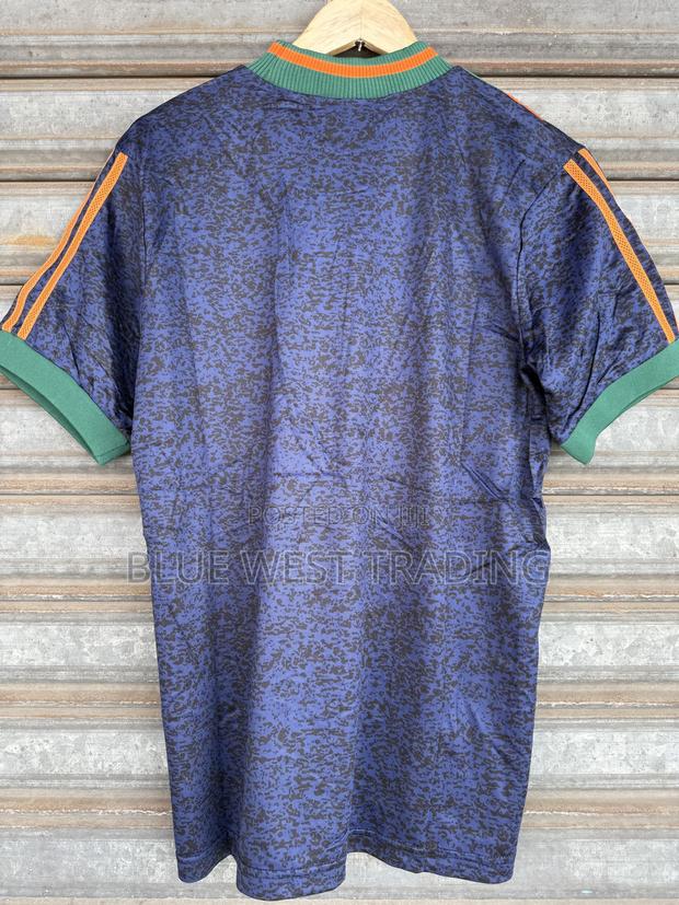 Newcastle 1997 Retro Jersey _ Newcastle United Vintage Jersey · Photo 4