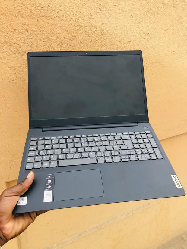 Laptop Lenovo IdeaPad Y470 8GB Intel Core i7 HDD+SSD 256GB · Photo 5