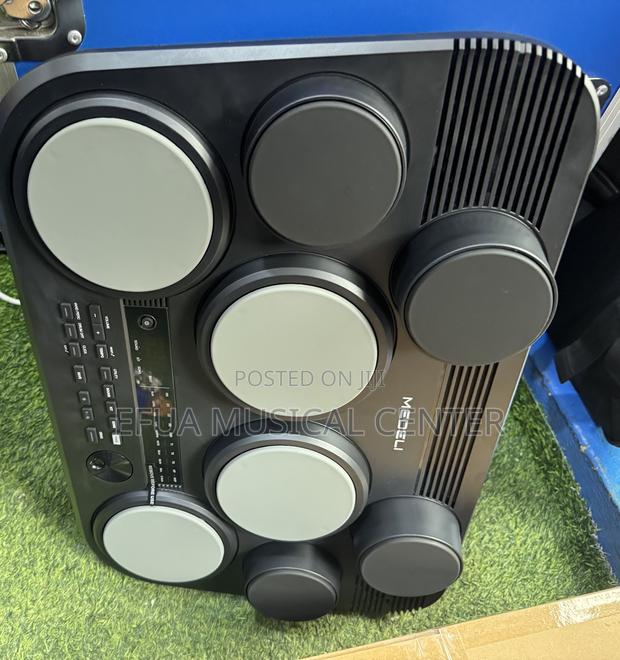 Medeli Electrical Drum With Two Cymbals · Photo 1