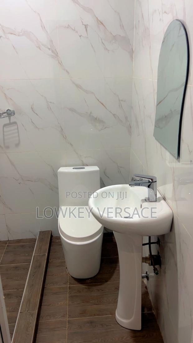 Super Comfy Studio + Starlink Wifi + Generator+ Self Catering+ DSTV · Photo 3