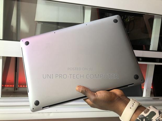 Laptop Apple MacBook Pro 2019 16GB Intel Core I9 SSD 512GB · Photo 2