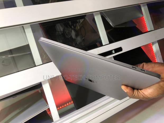 Laptop Apple MacBook Pro 2019 16GB Intel Core I9 SSD 512GB · Photo 4