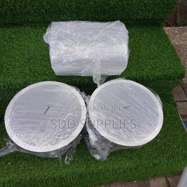 Pre-owned Bose Fs4se Wall Speaker + Fs4ce Bose Ceiling Speaker · Photo 1