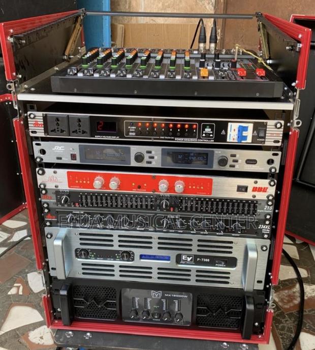 Full Set of JBL Speaker, Mid and Double Bass With Rack · Photo 1