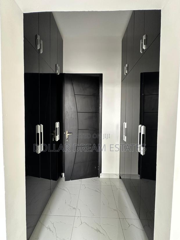 3bdrm House in Adenta for sale · Photo 8