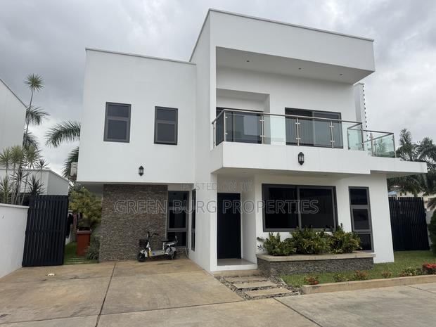 3bdrm Townhouse/Terrace in East Legon for sale · Photo 2