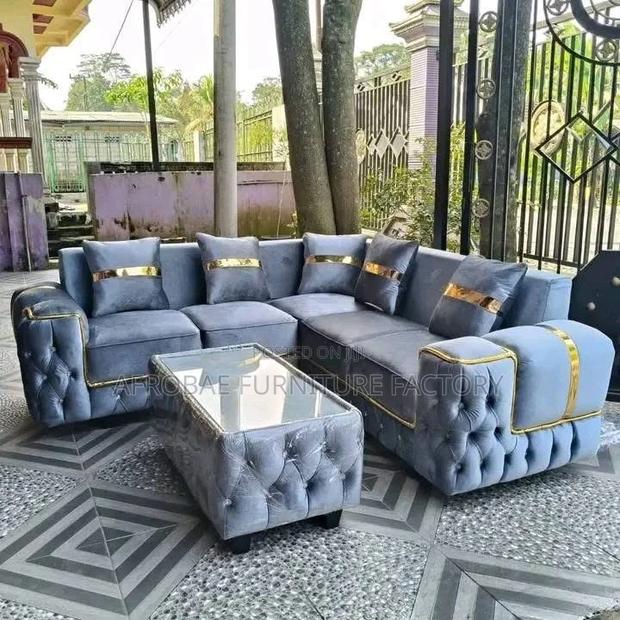 Quality Modern Luxury Sofa Chair · Photo 1