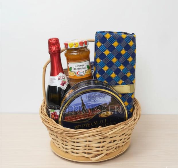 Thoughtful Gift Hamper | Premium Wrapped Basket| Same Day Delivery · Photo 1