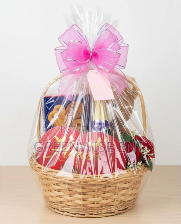 Deluxe Celebration Gift Hamper - The Perfect Thoughtful Present · Photo 1