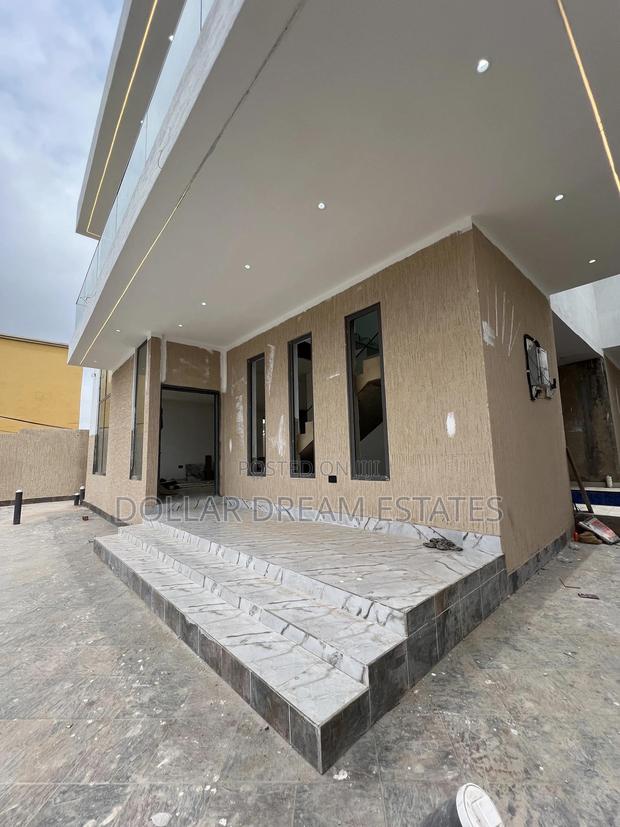 5bdrm House in Adjiriganor for sale · Photo 3