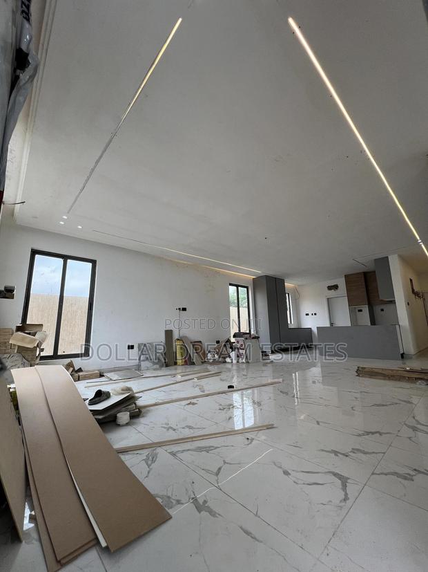 5bdrm House in Adjiriganor for sale · Photo 5