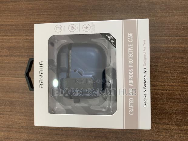 Airpods 4 Raigor Inverse Case · Photo 3