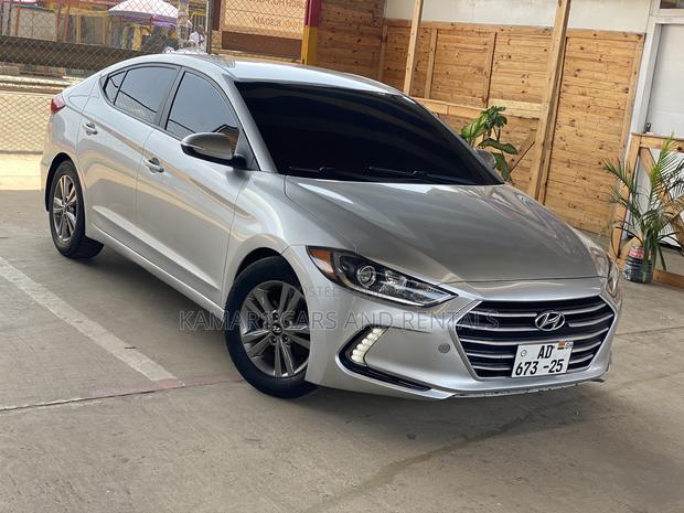 Hundai Elantra for Rent · Photo 1