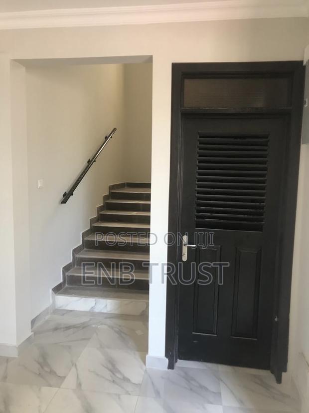 4bdrm Townhouse / Terrace in Haatso, ECOMOG for rent · Photo 7