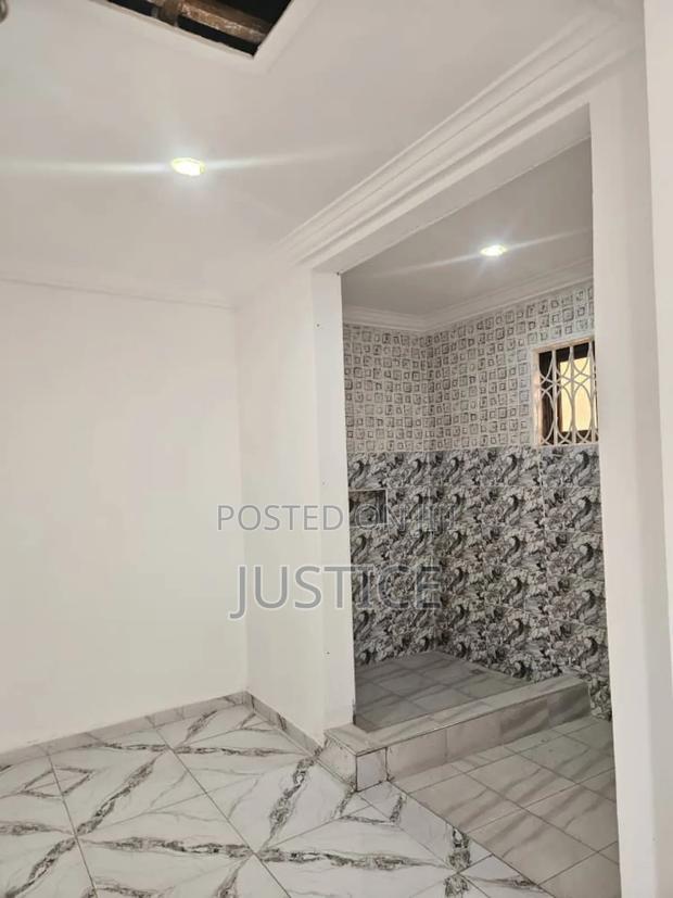 4bdrm House in Oyarifa, Ghana Flag for sale · Photo 6