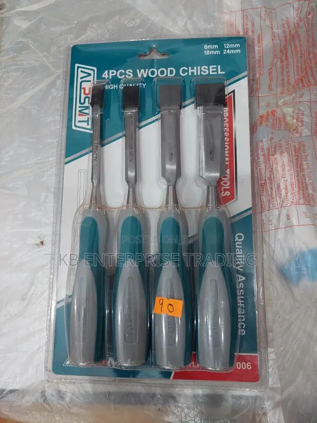 Alpsmt 4-Piece Professional Wood Chisel Set (6mm, 12mm, 18mm, 24mm) · Photo 1