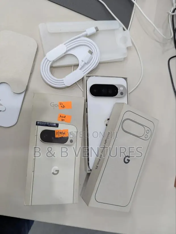 New Google Pixel 10 Pro XL 256 GB White · Photo 1
