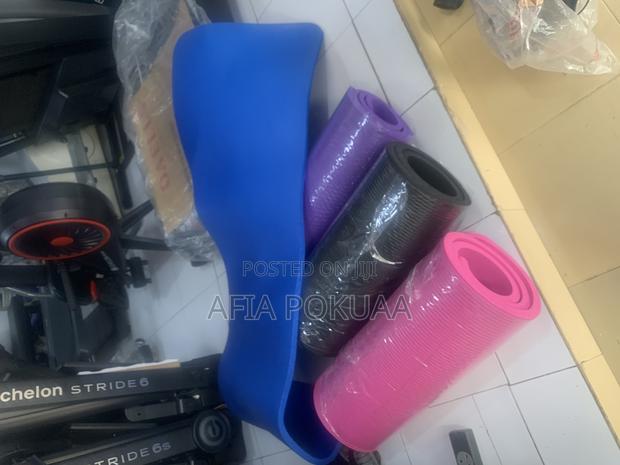 Yoga Exercise Gym Mat · Photo 2