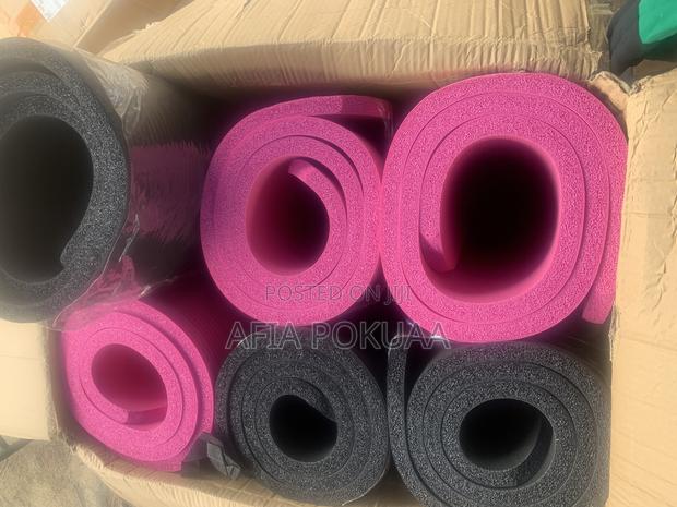 Yoga Exercise Gym Mat · Photo 8