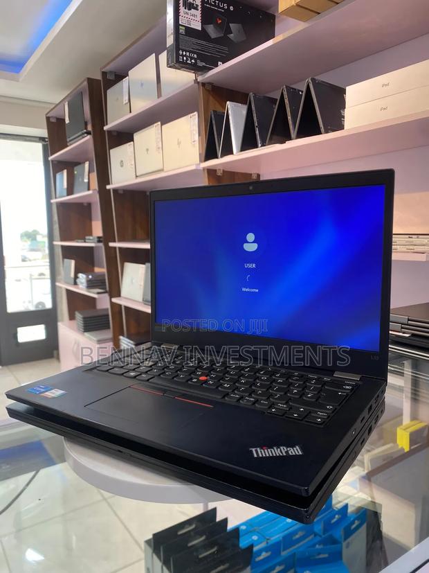 Laptop Lenovo ThinkPad L13 Yoga 8GB Intel Core i5 SSD 256GB · Photo 4