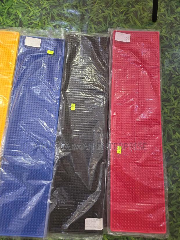 Non Slip Spill Mat (Bar Mat) 60 X 15 Cm · Photo 3