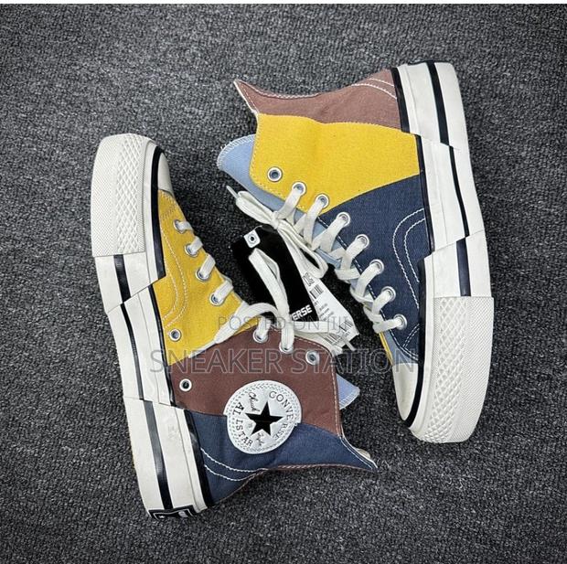 Converse Chuck 70 High Tops Sneaker · Photo 2