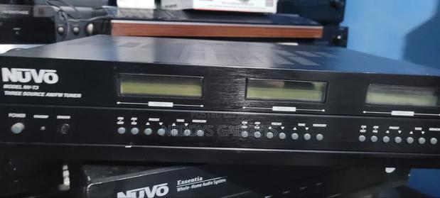 Novo Nv T3 Three Source Am/Fm Tuner · Photo 2