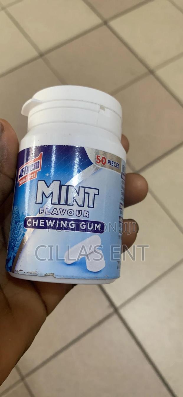 Mint Flavored Chewing Gum · Photo 1