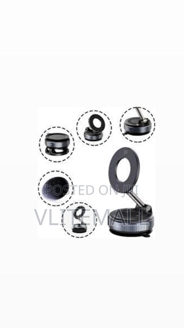 Vacuum Adsorption Car Mount · Photo 2