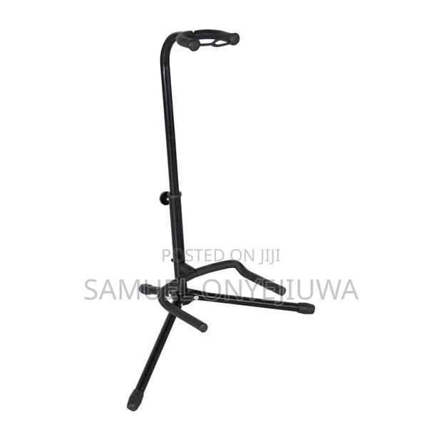 Guitar Stand · Photo 1