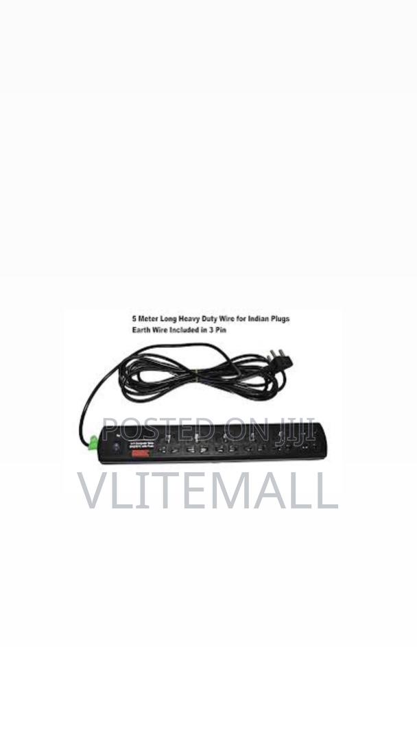Pdu 6way Multy Tape Black Minipro · Photo 5