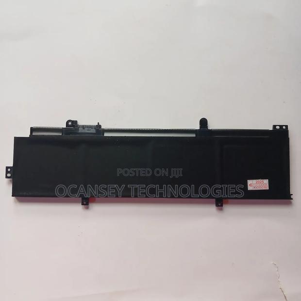 Original Lenovo L21m4p71 Battery for T14 Gen 3/ P14s Gen 3 L21m4p72 · Photo 2