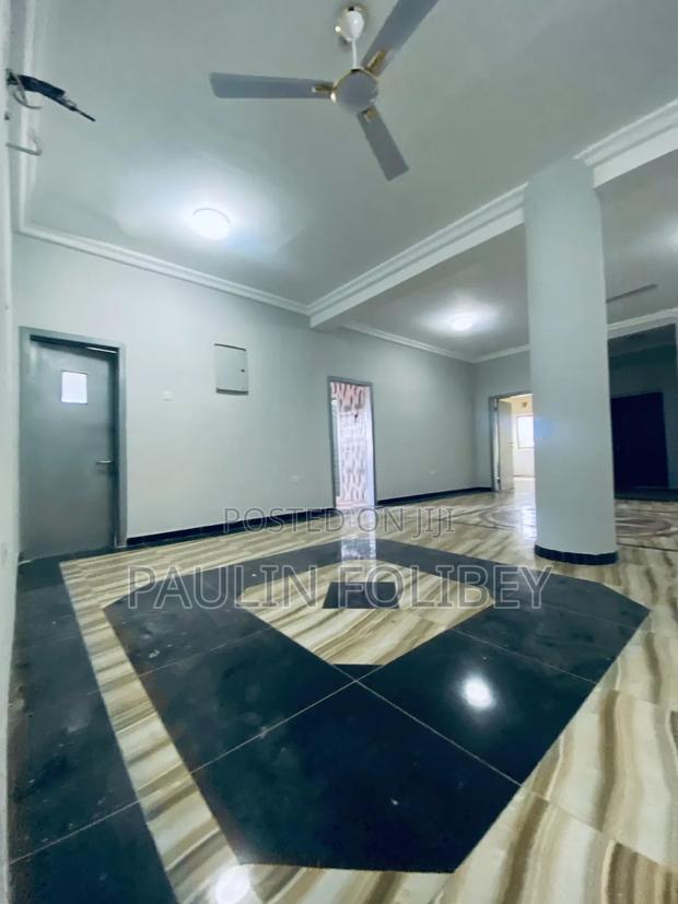 2bdrm Apartment in Dg Property, West Hills Mall Area for rent · Photo 4
