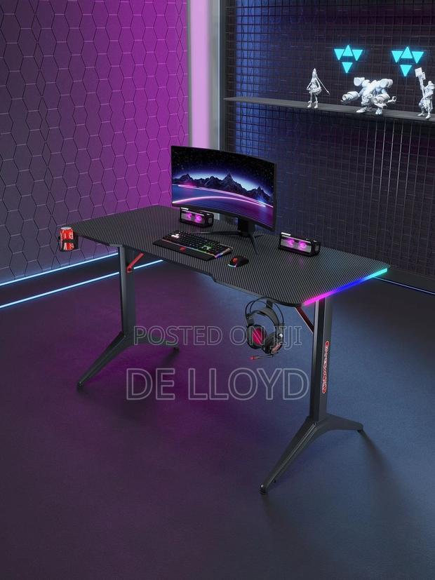 Modern Game Table (Rgb) 120 Cm · Photo 3