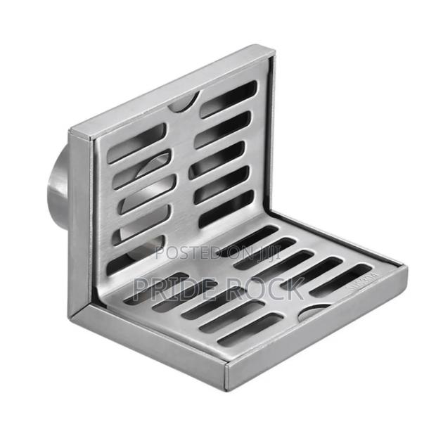Side Corner Floor Drain Metal · Photo 2