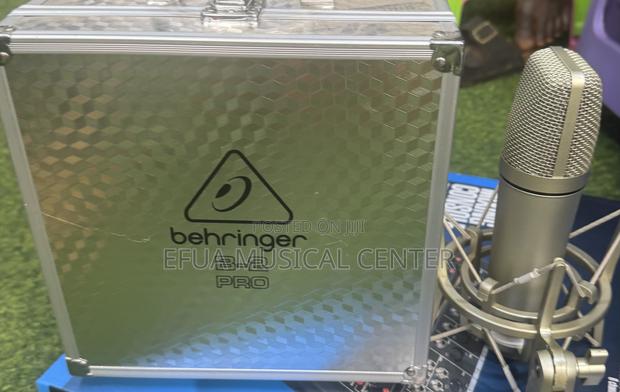 Behringer B-2 Pro Studio Condenser Microphone · Photo 6