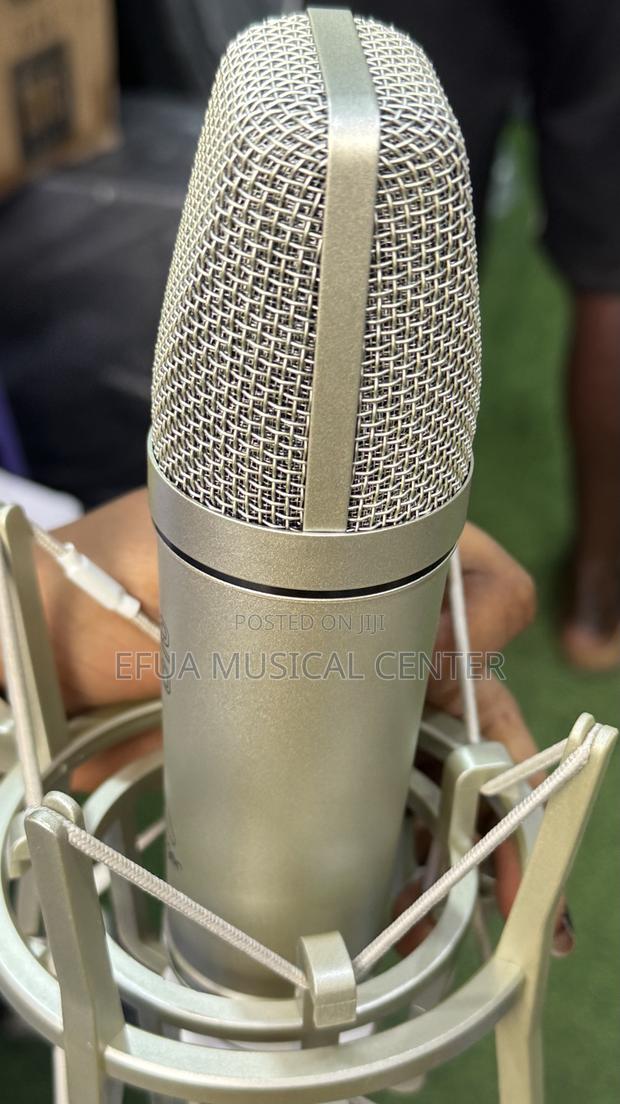 Behringer B-2 Pro Studio Condenser Microphone · Photo 1