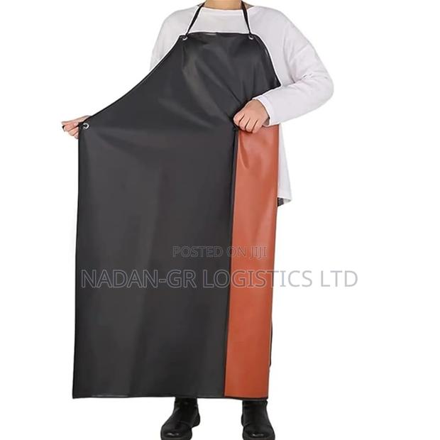Reusable Rubber Aprons · Photo 1