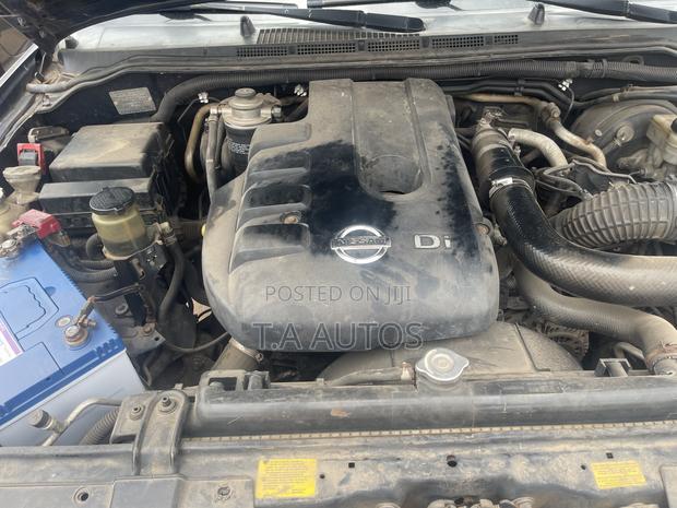 Nissan Navara 2016 Blue · Photo 5