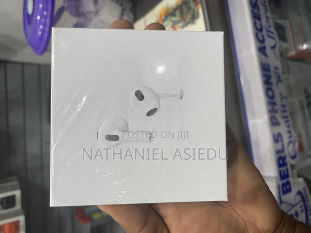 Apple Airpods (3rd Generation) · Photo 1
