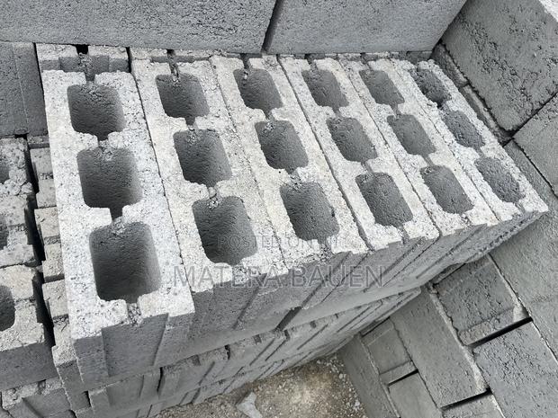 Concrete Blocks Solid and Hollow · Photo 2