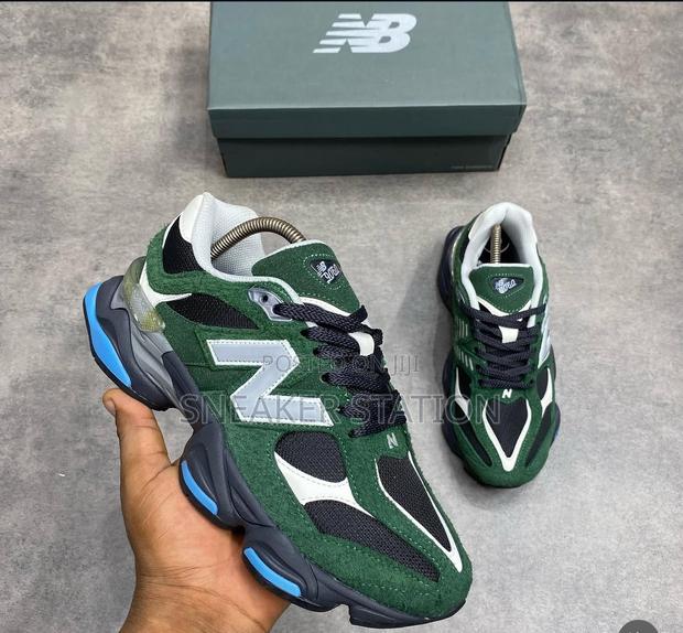 New Balance 9060 Sneaker · Photo 1