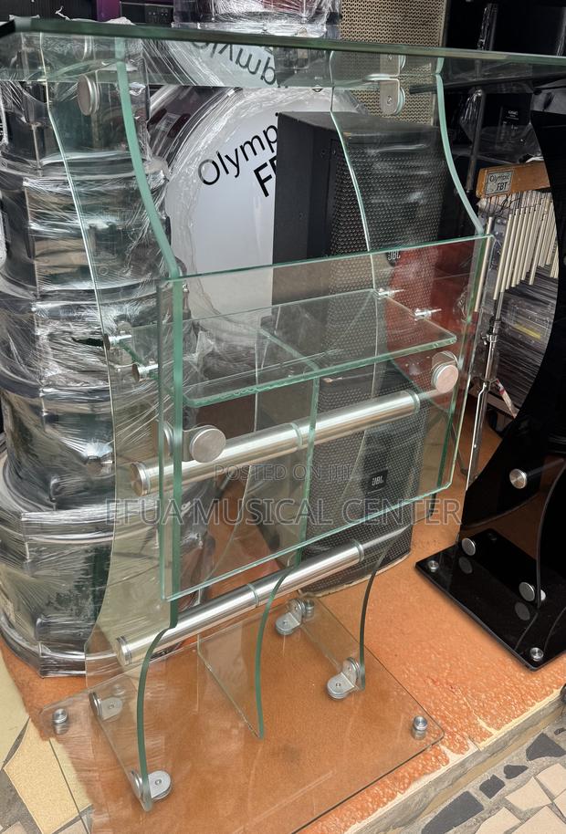 Glass Pulpit for Churches · Photo 1