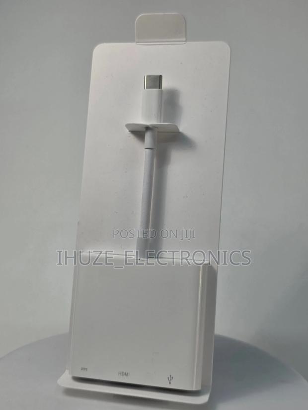 Apple Usb-C Digital Av Multiport Adapter · Photo 2