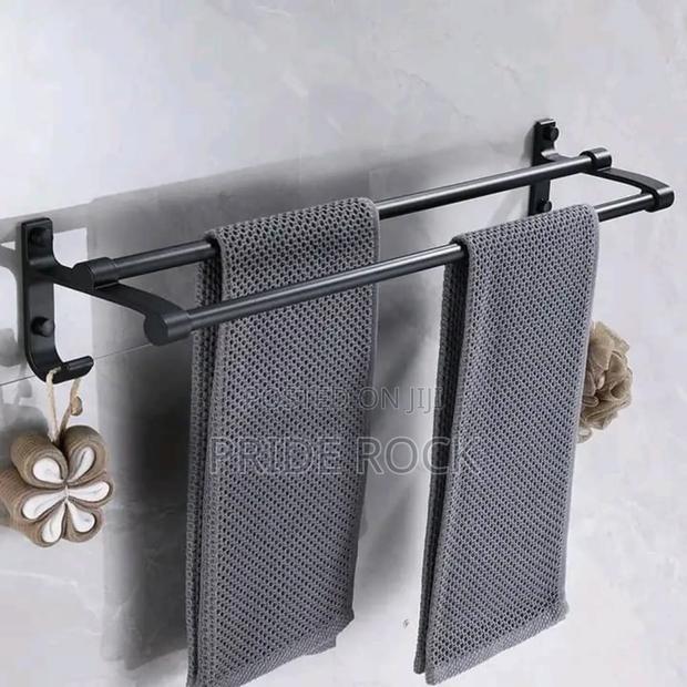 Double Towel Bar With Sponge Hook, Black Matt · Photo 1