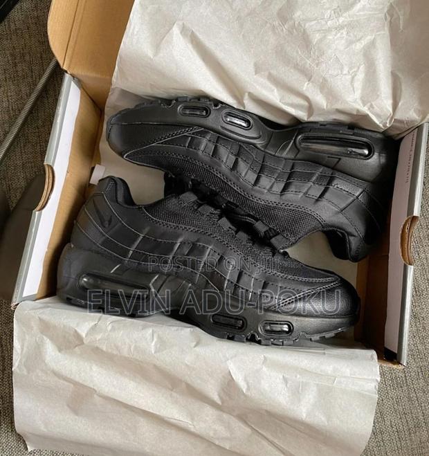 Nike Air Max 95 Recraft Sneakers In Different Colours, Swipe >>> · Photo 8