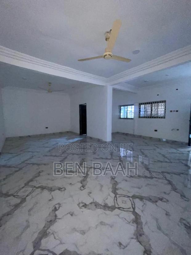 2bdrm Apartment in Ben Properties, Pokuase for rent · Photo 4
