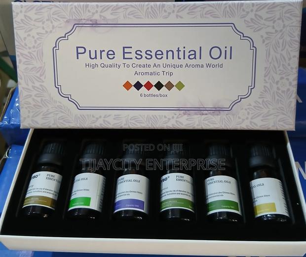Essential Oils · Photo 2