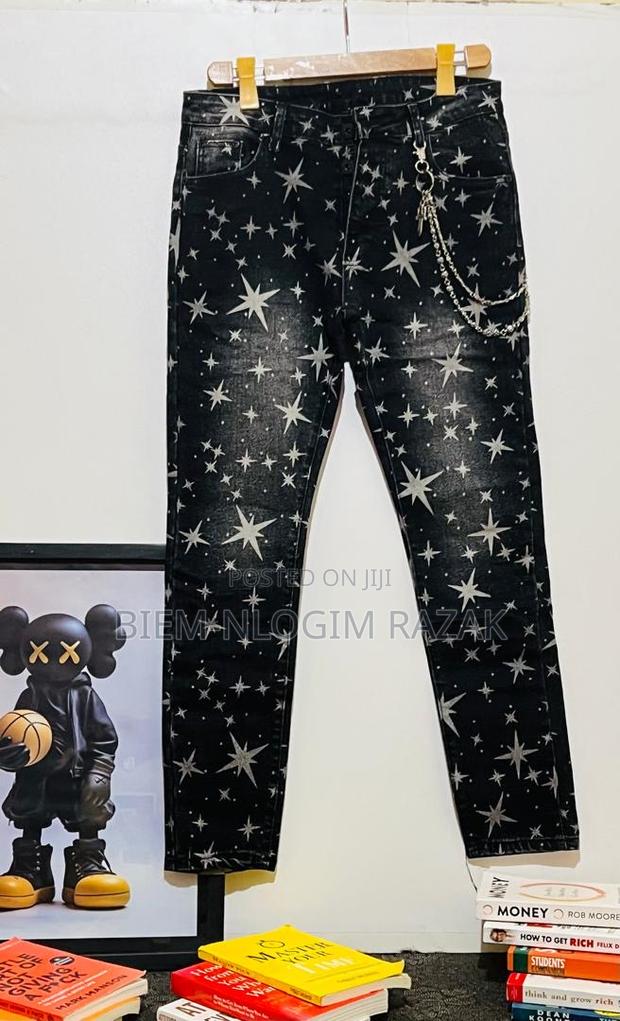 Original Jeans Trousers Available in Stock · Photo 4